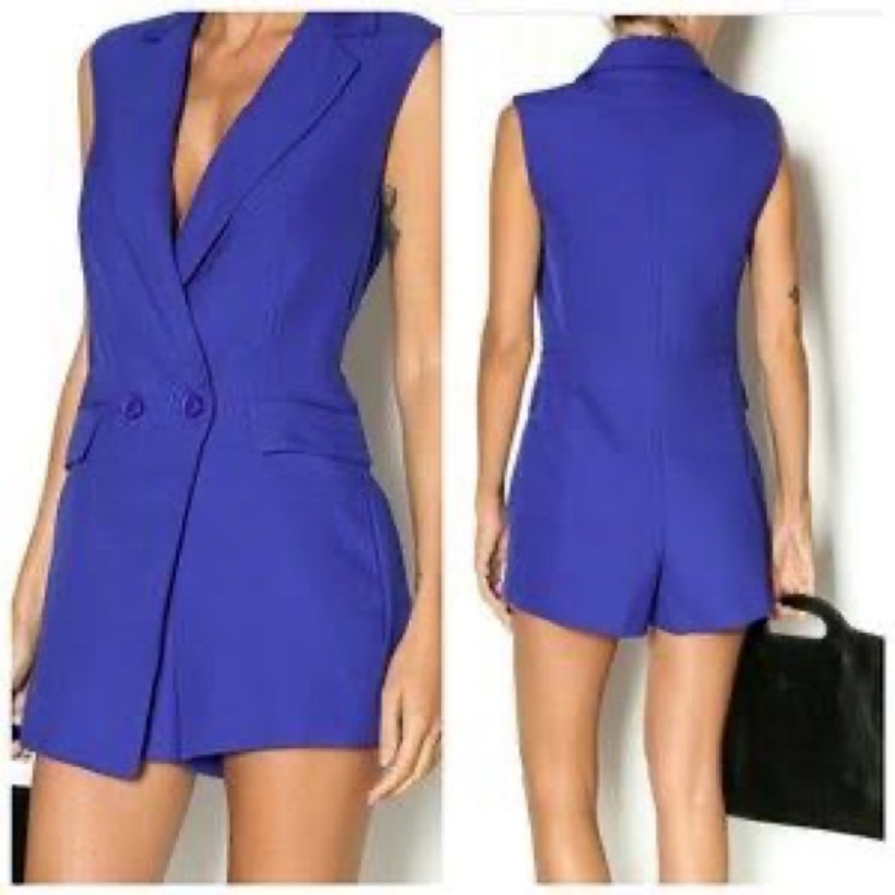Blue shorts suit